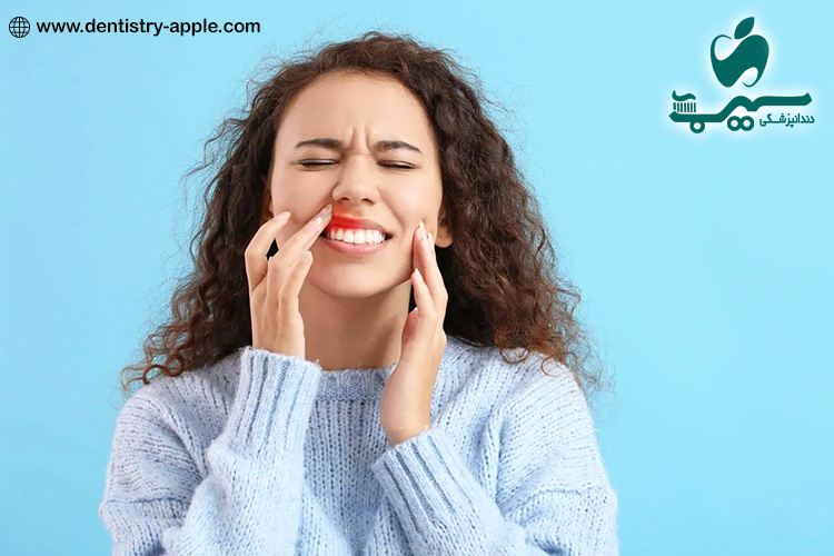 چه چیزی باعث خونریزی لثه می شود؟ و چگونه آن را متوقف کنیم؟